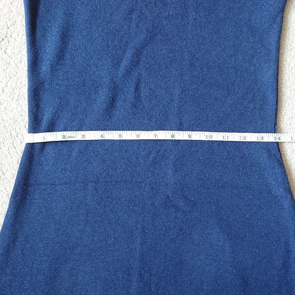 Stretchy Knit Bodycon Dress - Picture 9 of 10